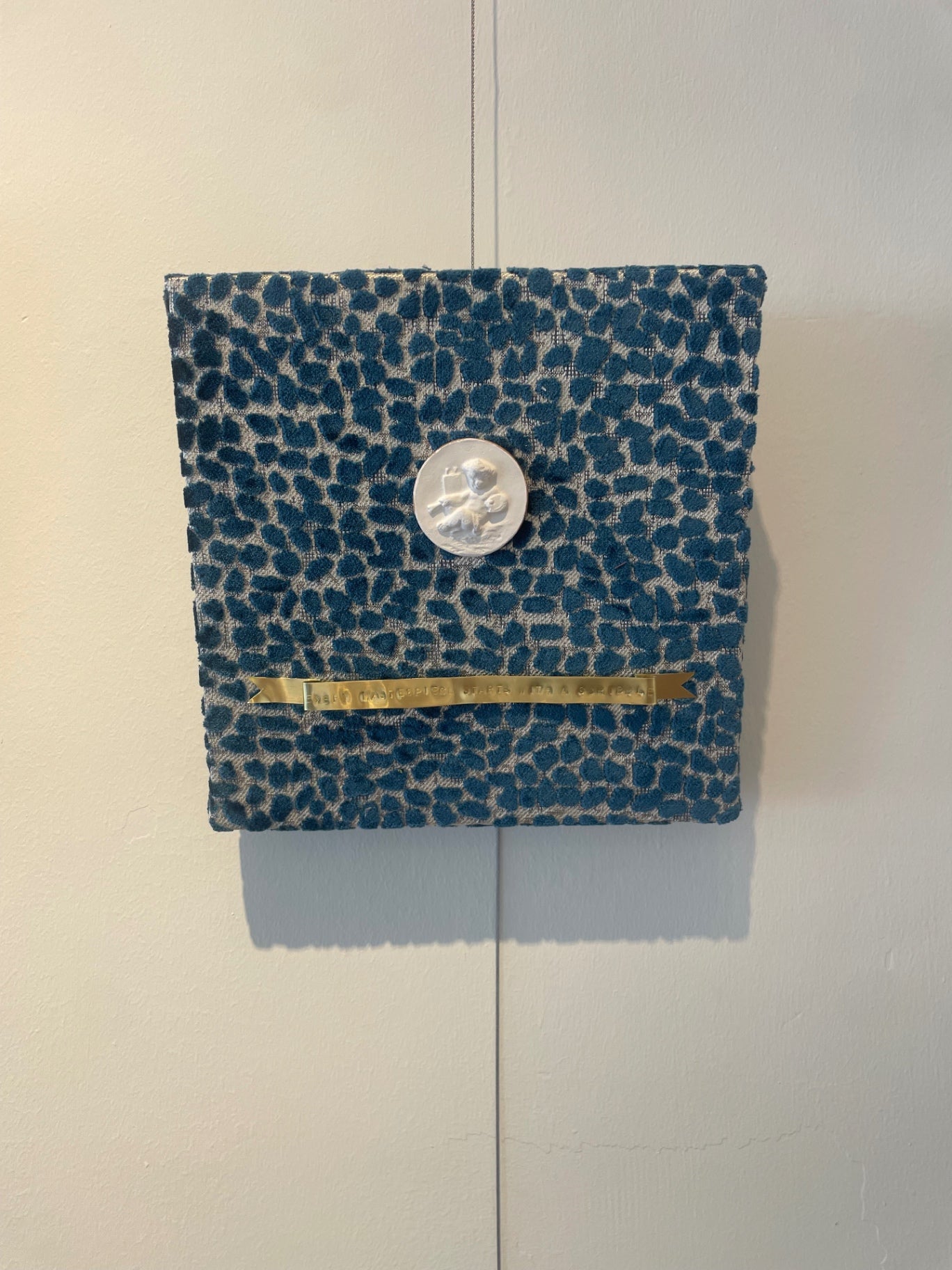 The Intaglio Quips: Scribble