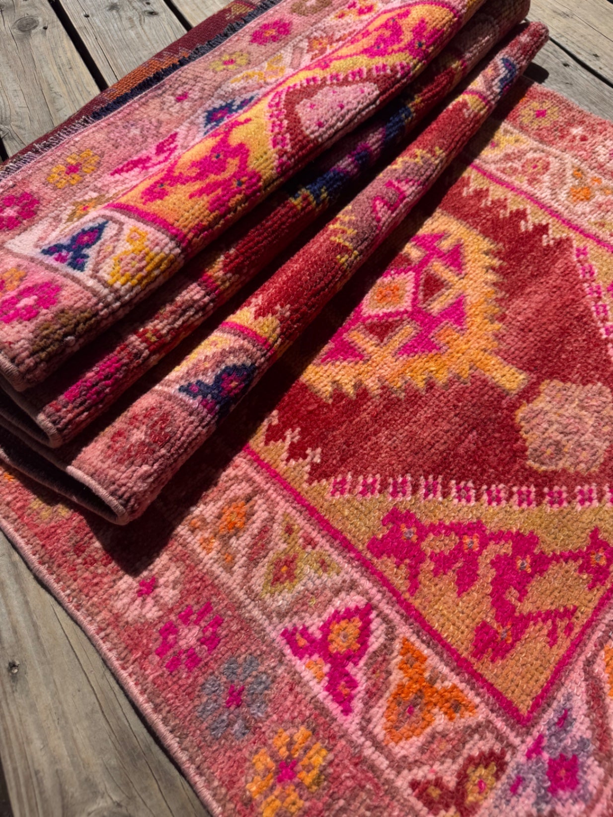 Vintage Runner 7’10” x 2’7”