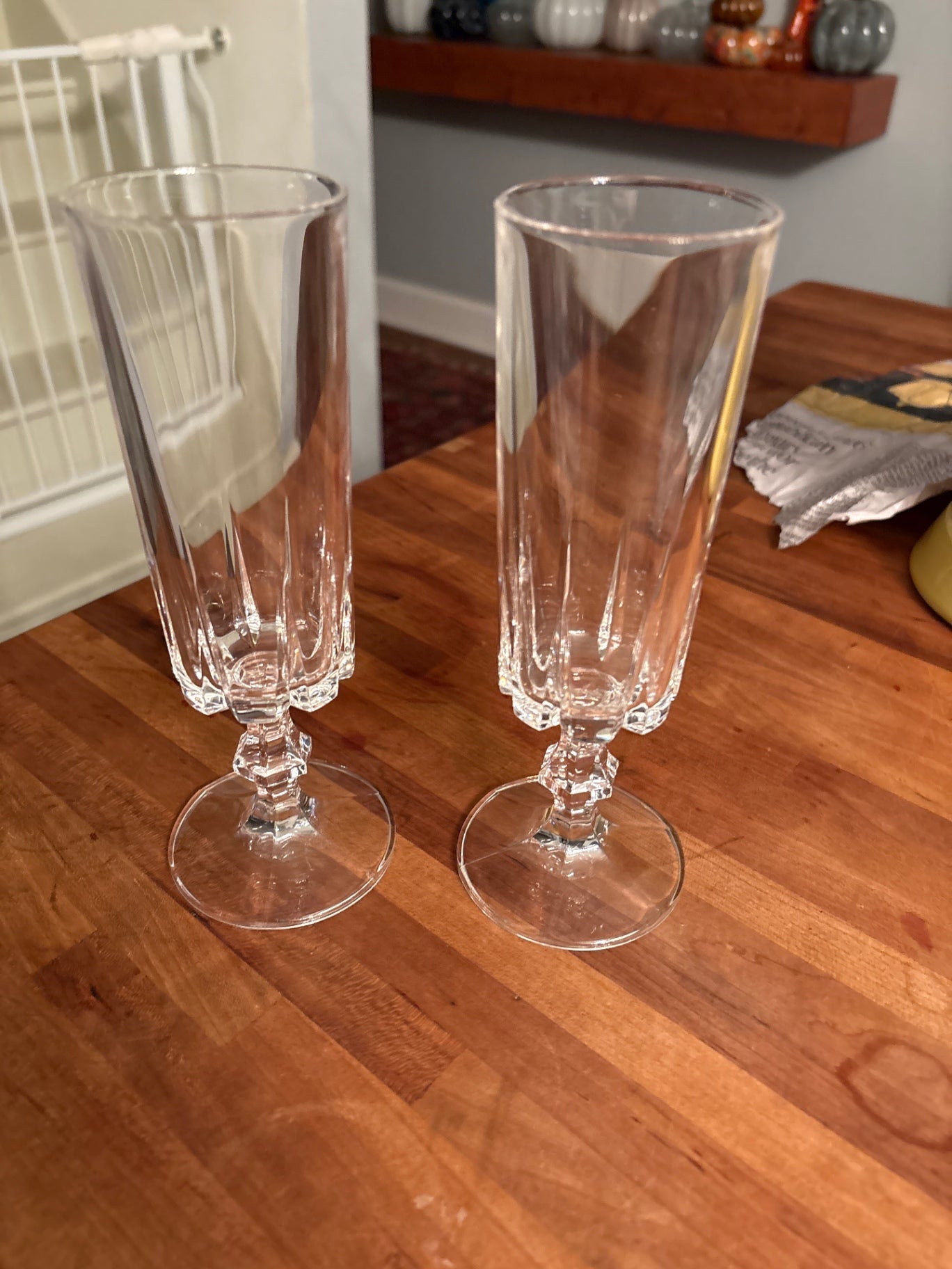 Set of 10 Champagne Flutes