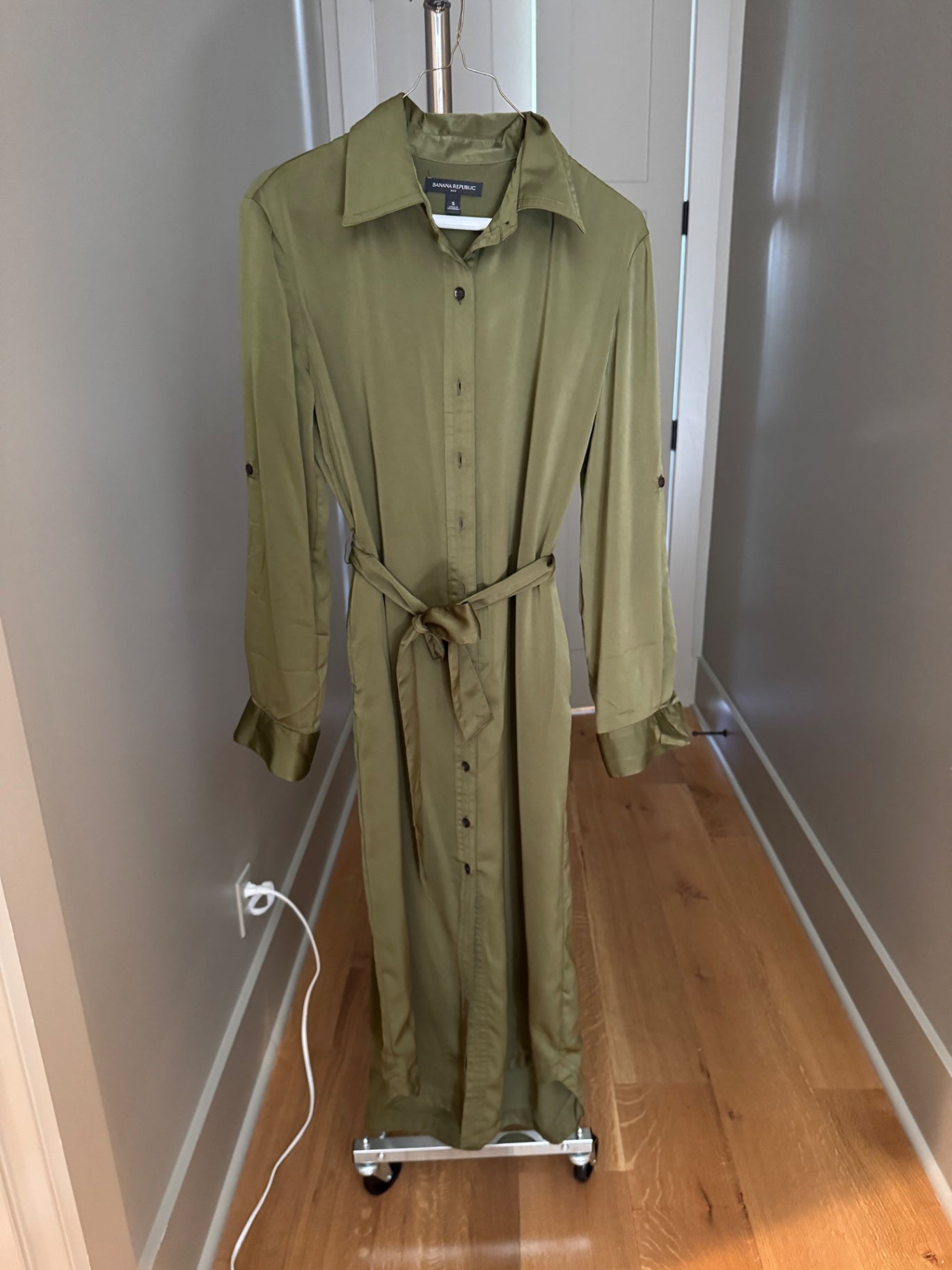 Lindsey Black Dress Small Olive green