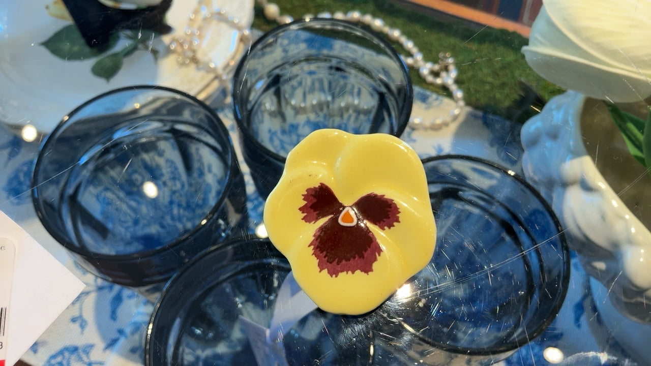 Pansy Pin