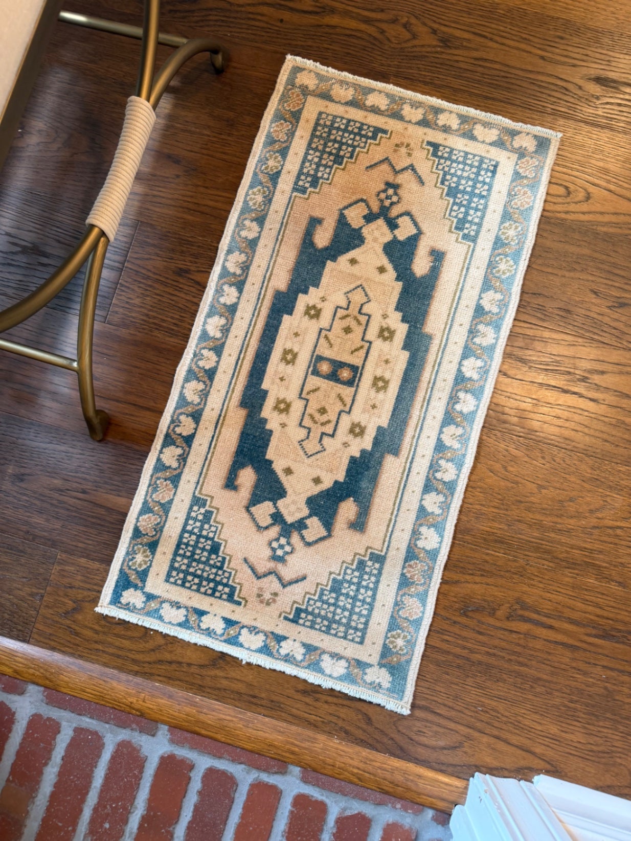 Vintage mini rug, 3'1" x 1'7"