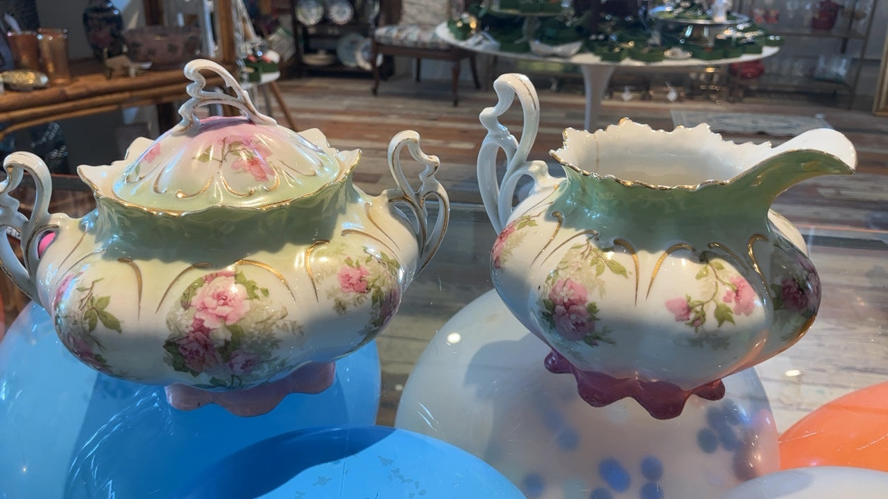 Porcelain Cream and Sugar Set