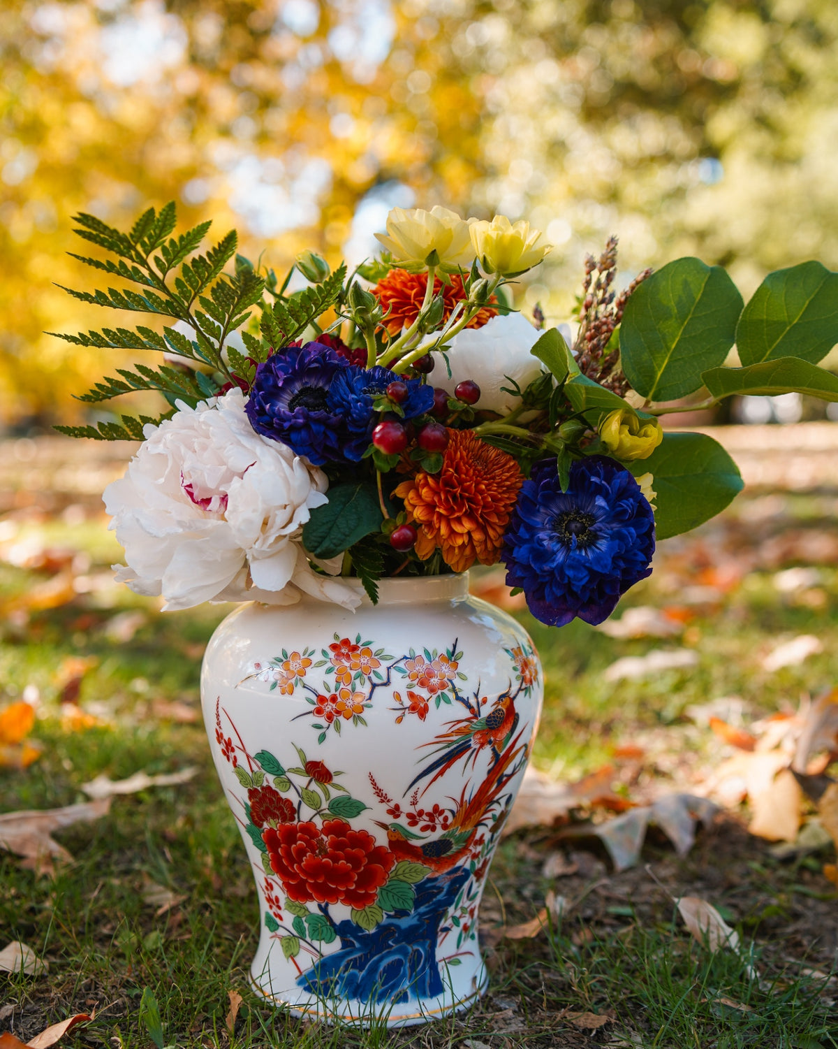 Tuesday November 18th 6pm-8pm: Learn the Art of Floral Design with Marianne Smith