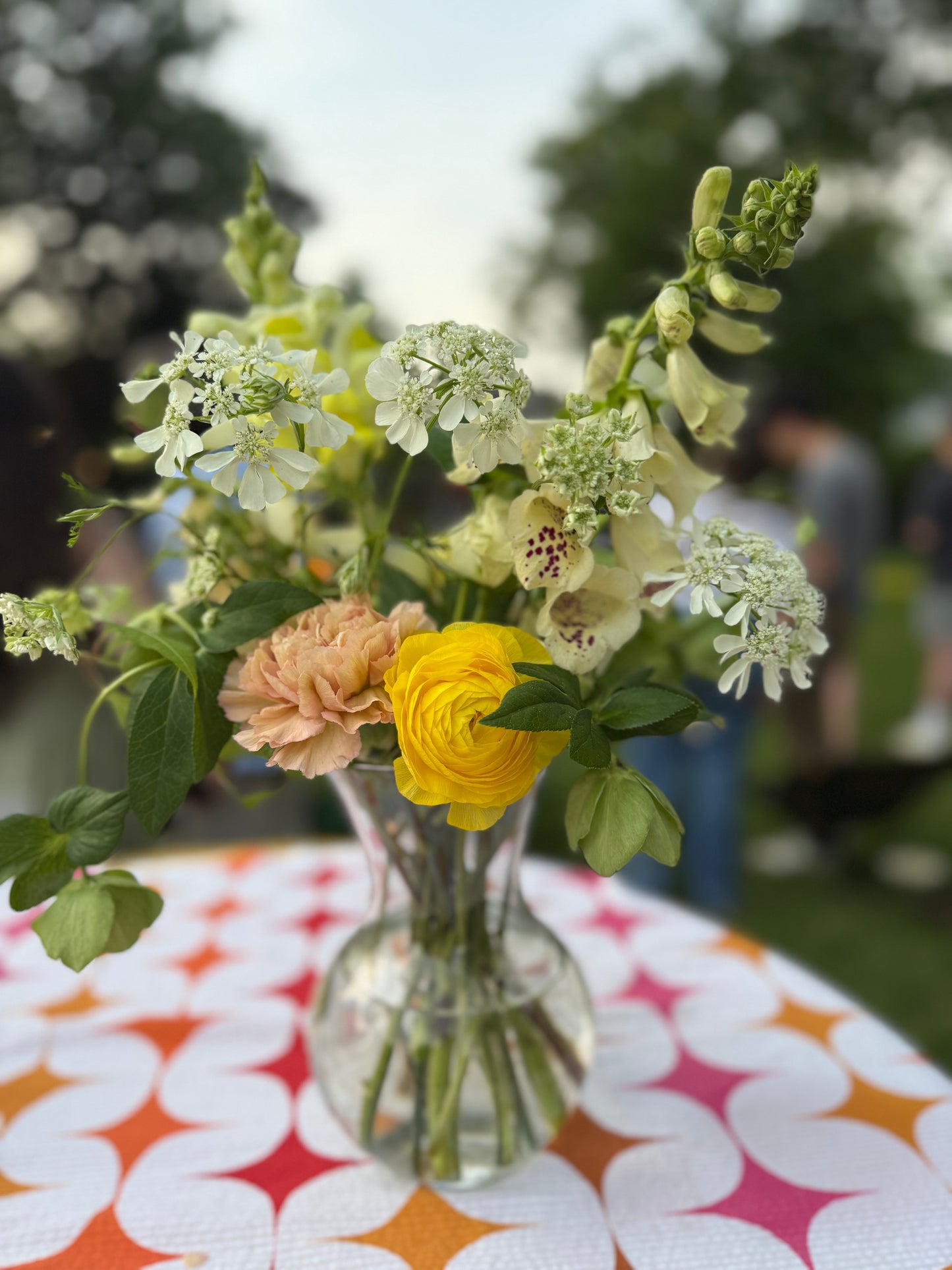 Tuesday November 18th 6pm-8pm: Learn the Art of Floral Design with Marianne Smith