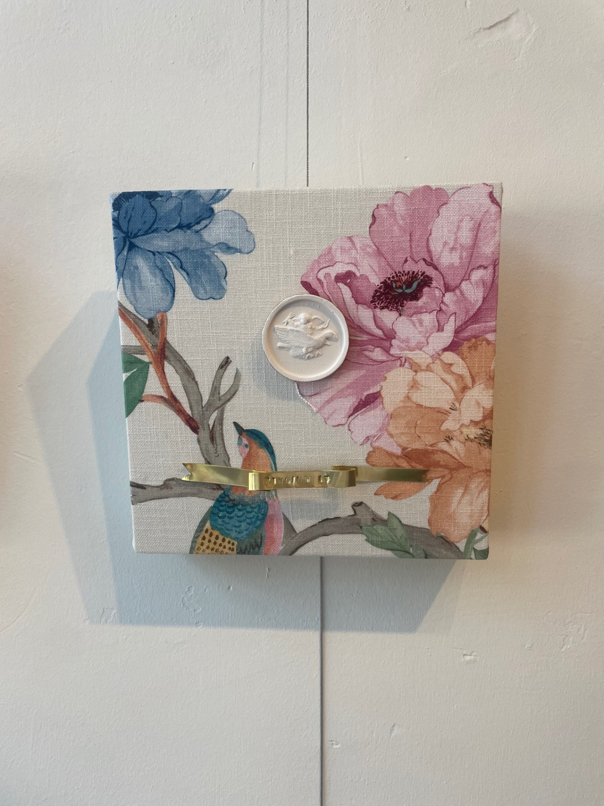 The Intaglio Quips: Resting Goddess Face – Heirloom House