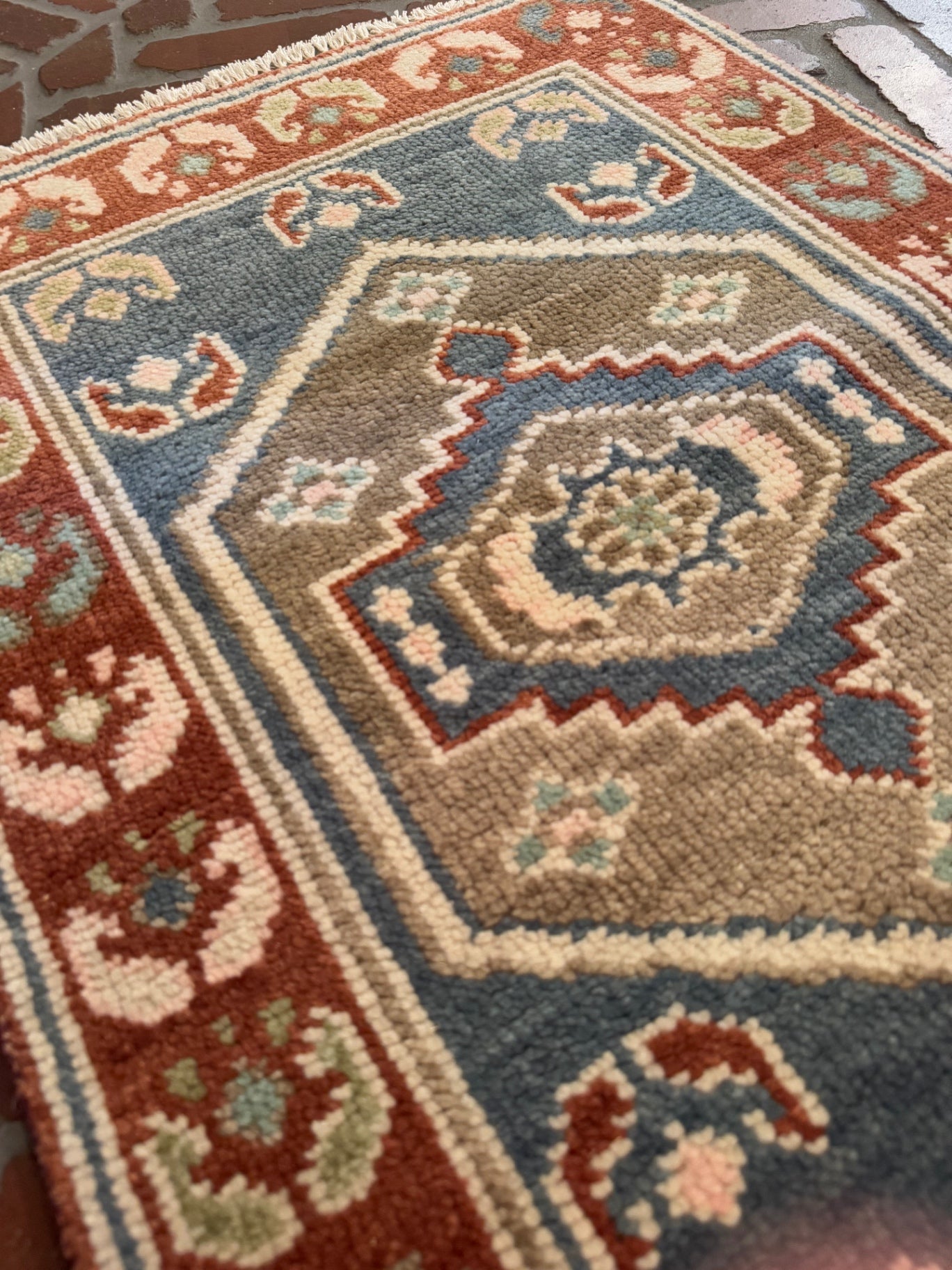2' x 3' Oushak Rug