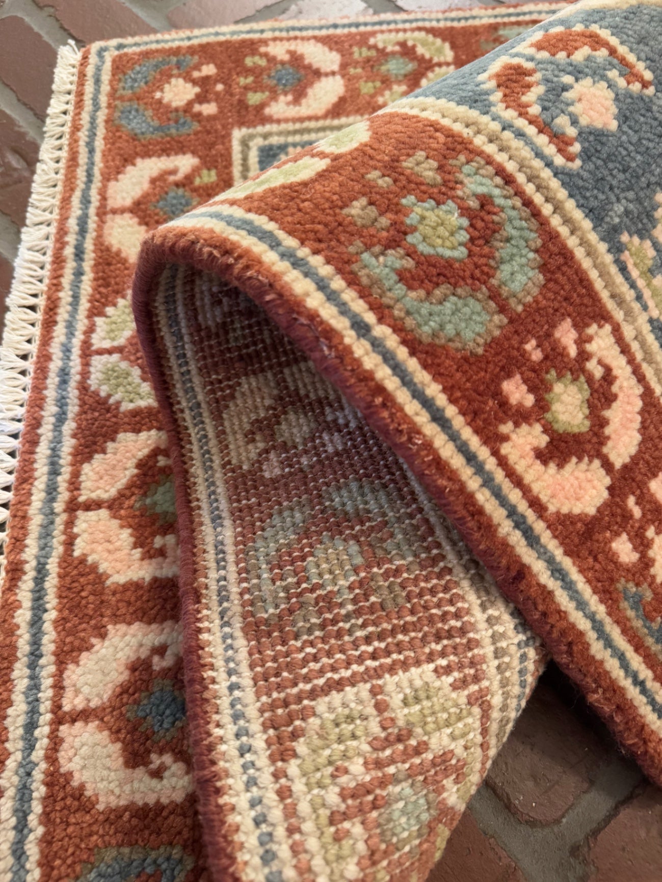 2' x 3' Oushak Rug