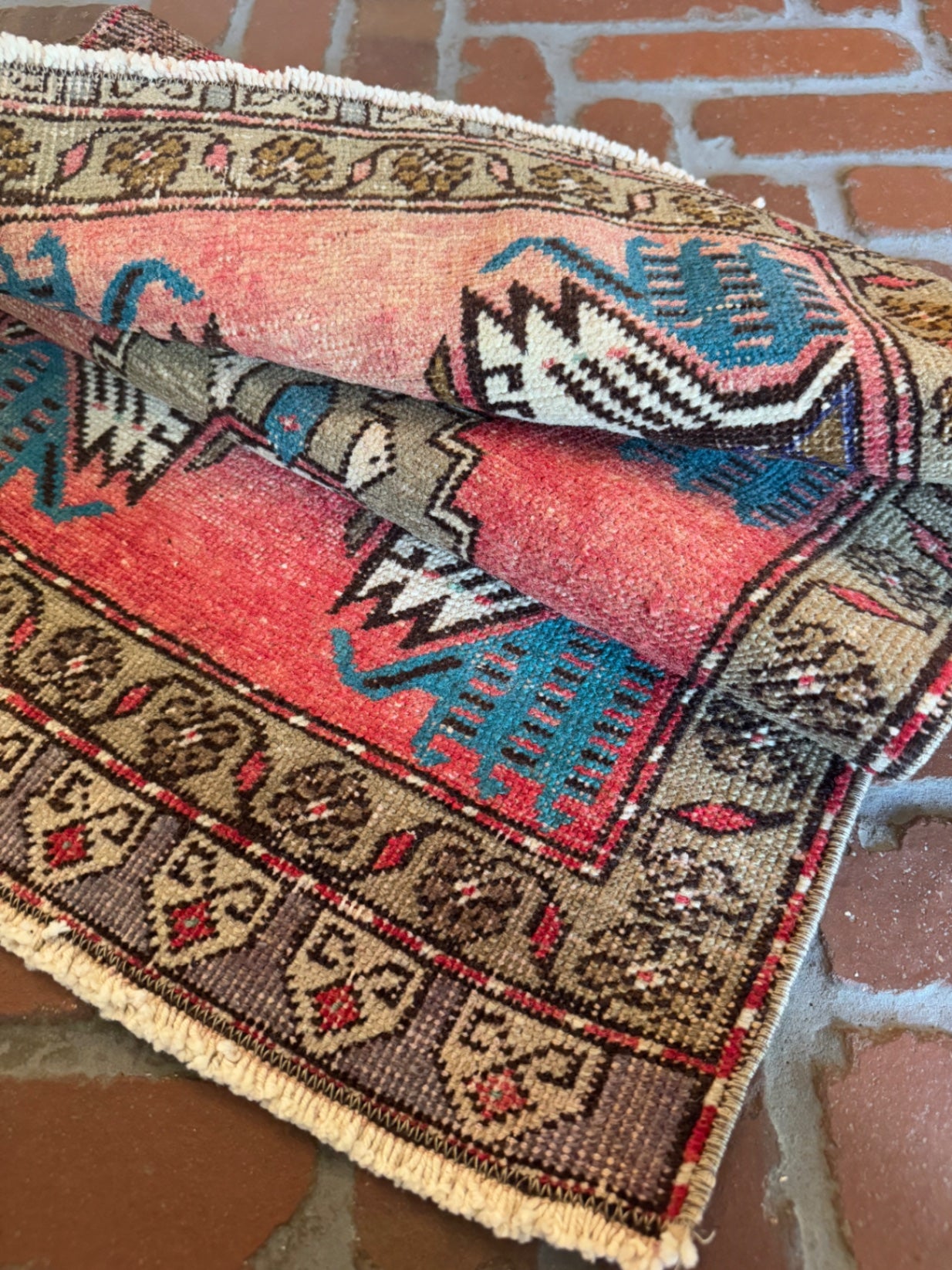Vintage Turkish Rug 3’4” x 1’6”