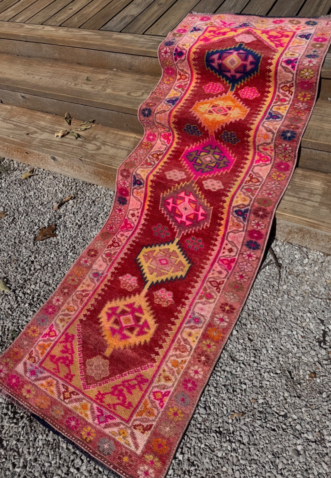 Vintage Runner 7’10” x 2’7”