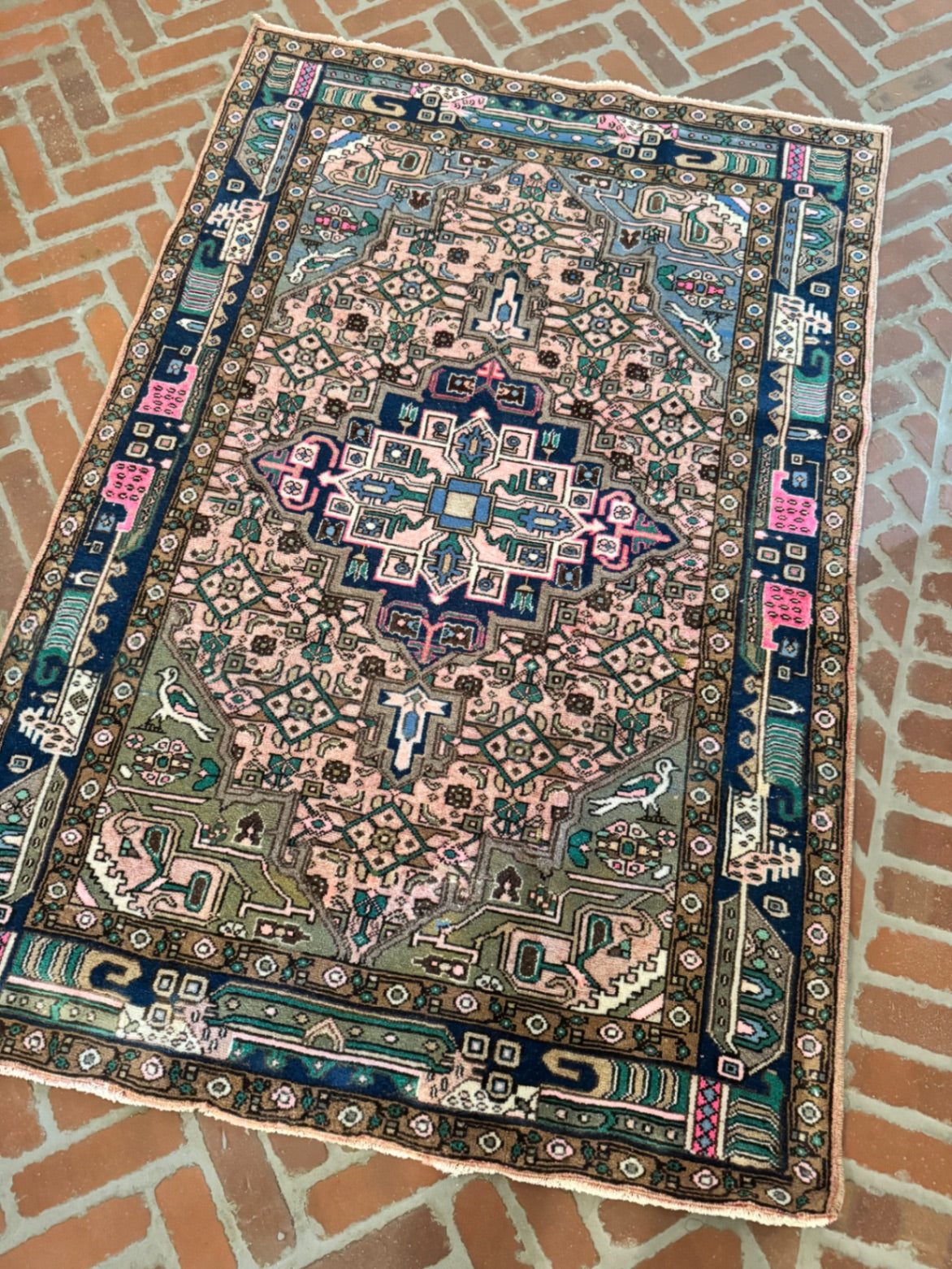 Vintage Rug 5’ x 3’5”