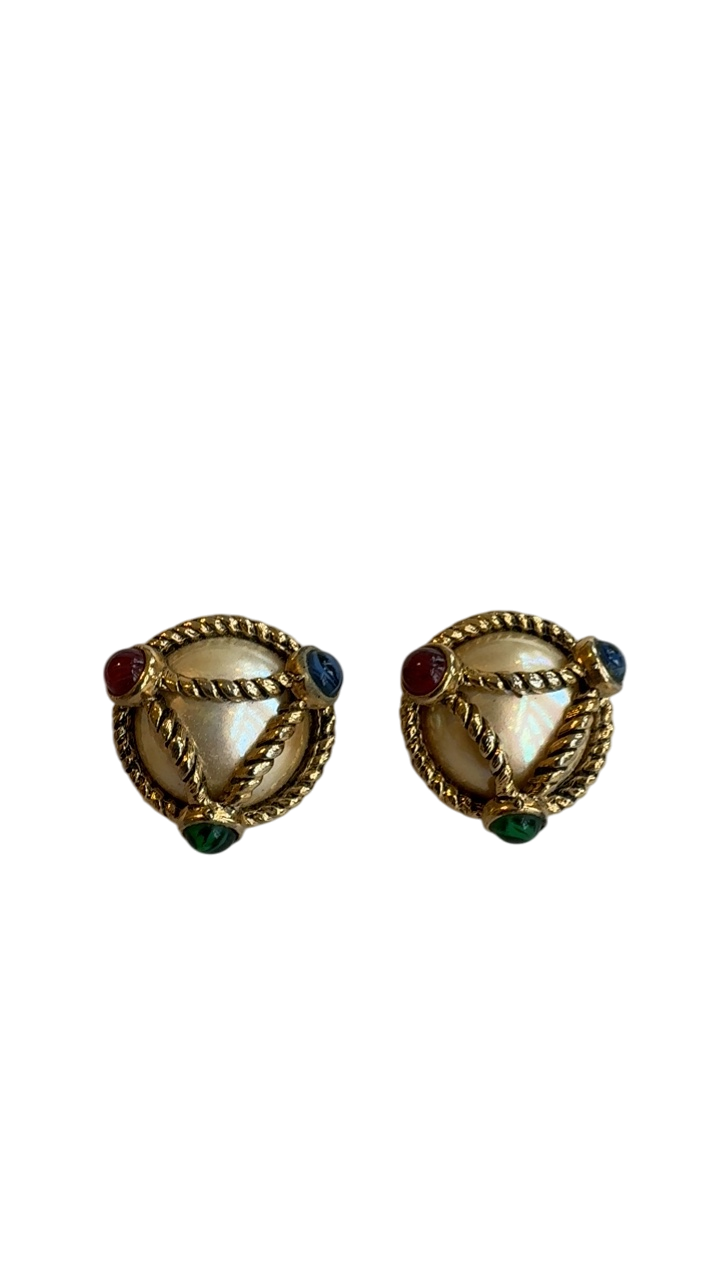 clip on earrings