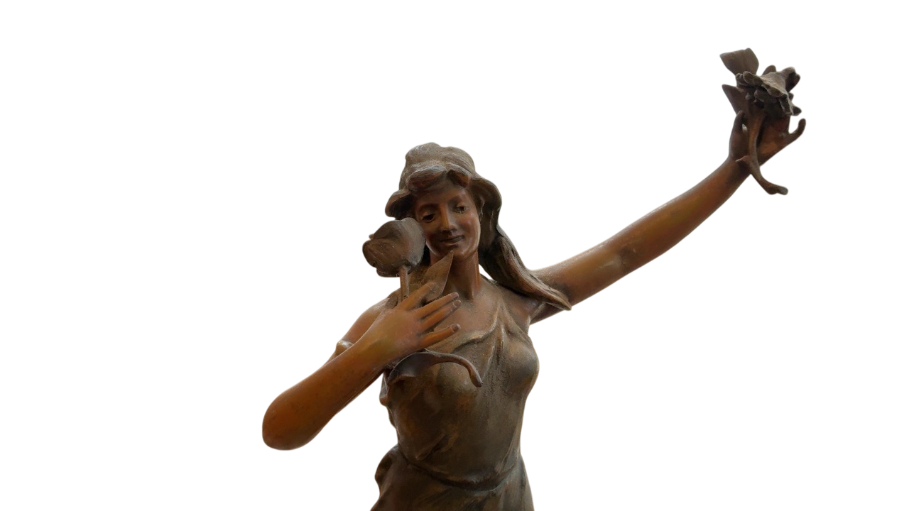 Bronze Ethereal Woman | La Marguerite Statue