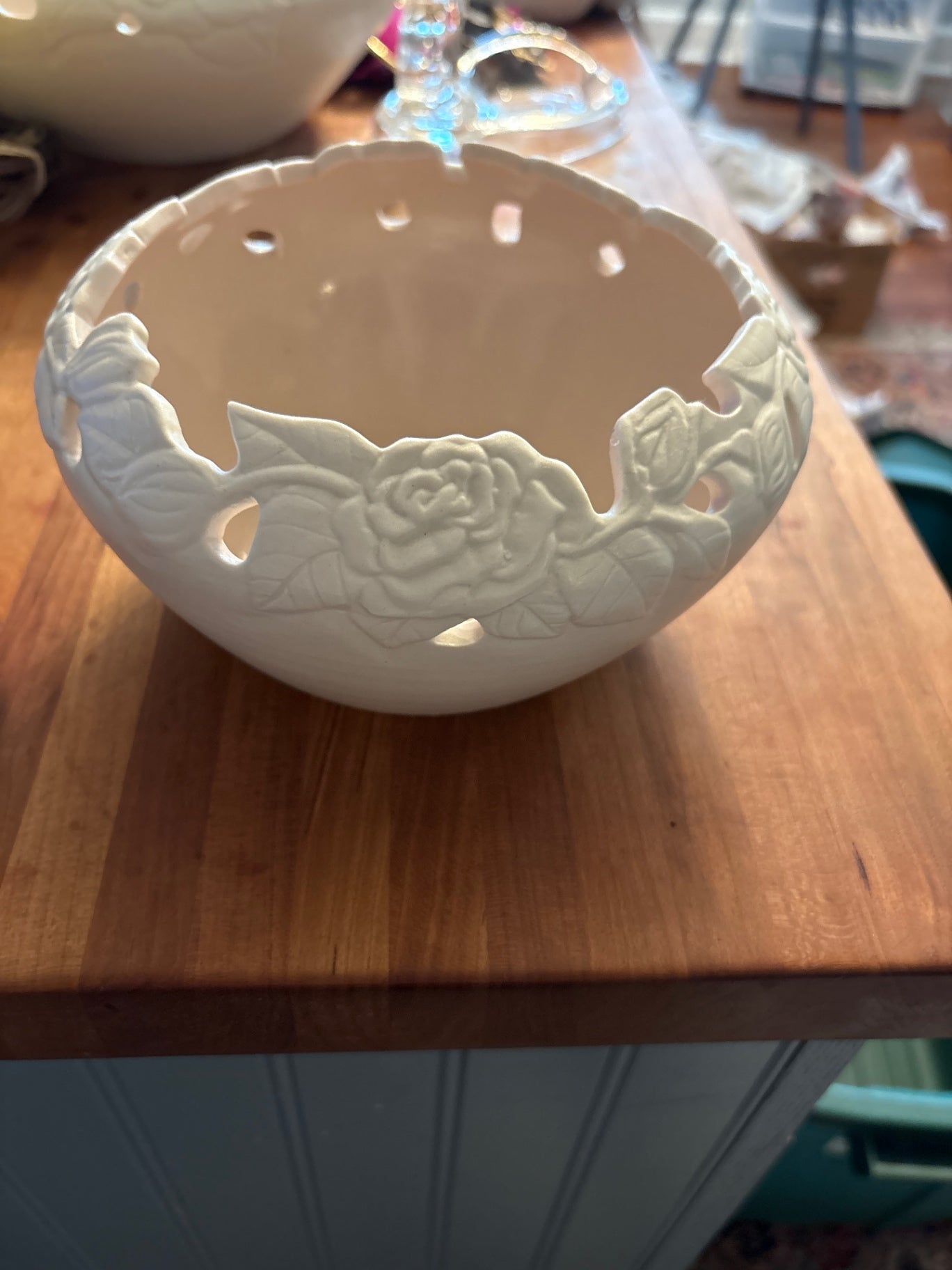 Cream Rosette Carved Bowl Small