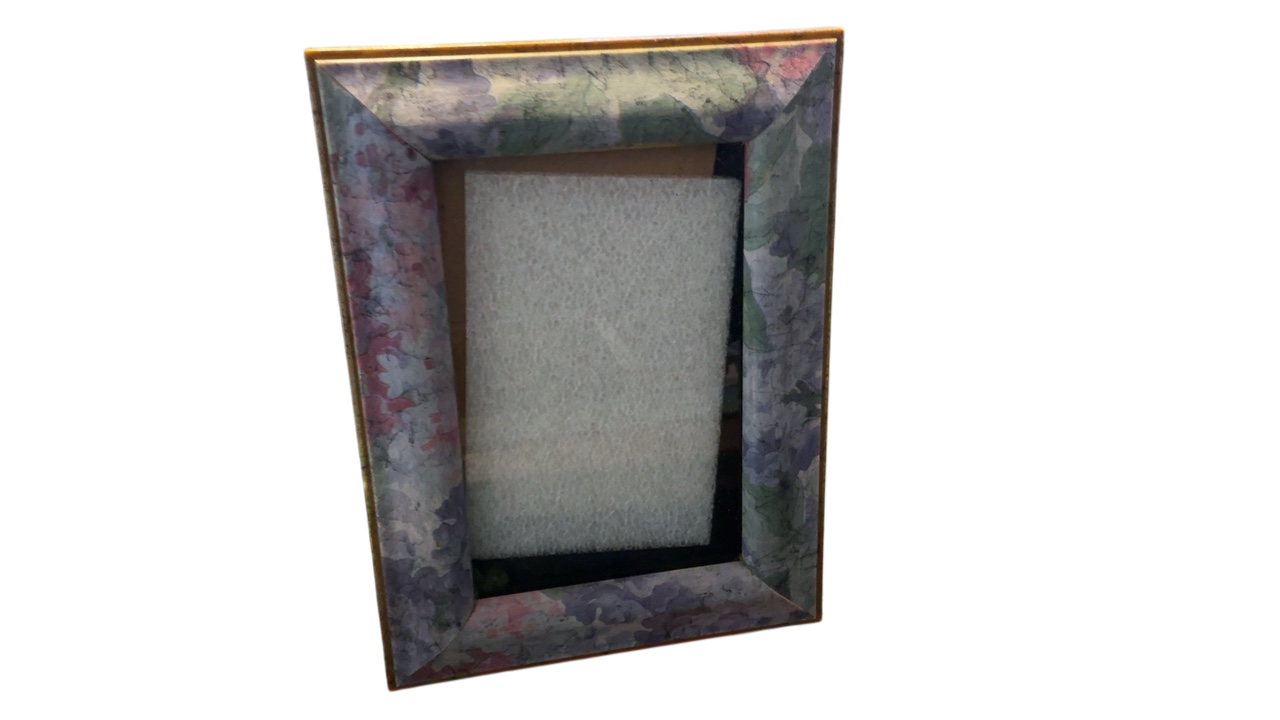 Pastel floral picture frame