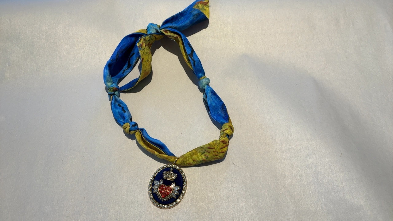 Crown Pendant Necklace