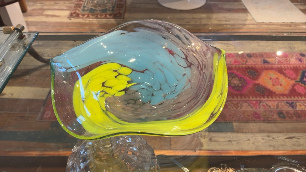 Art Glass Bowl 