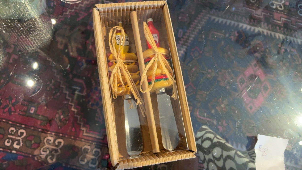 Mustard & Ketchup serving knives 