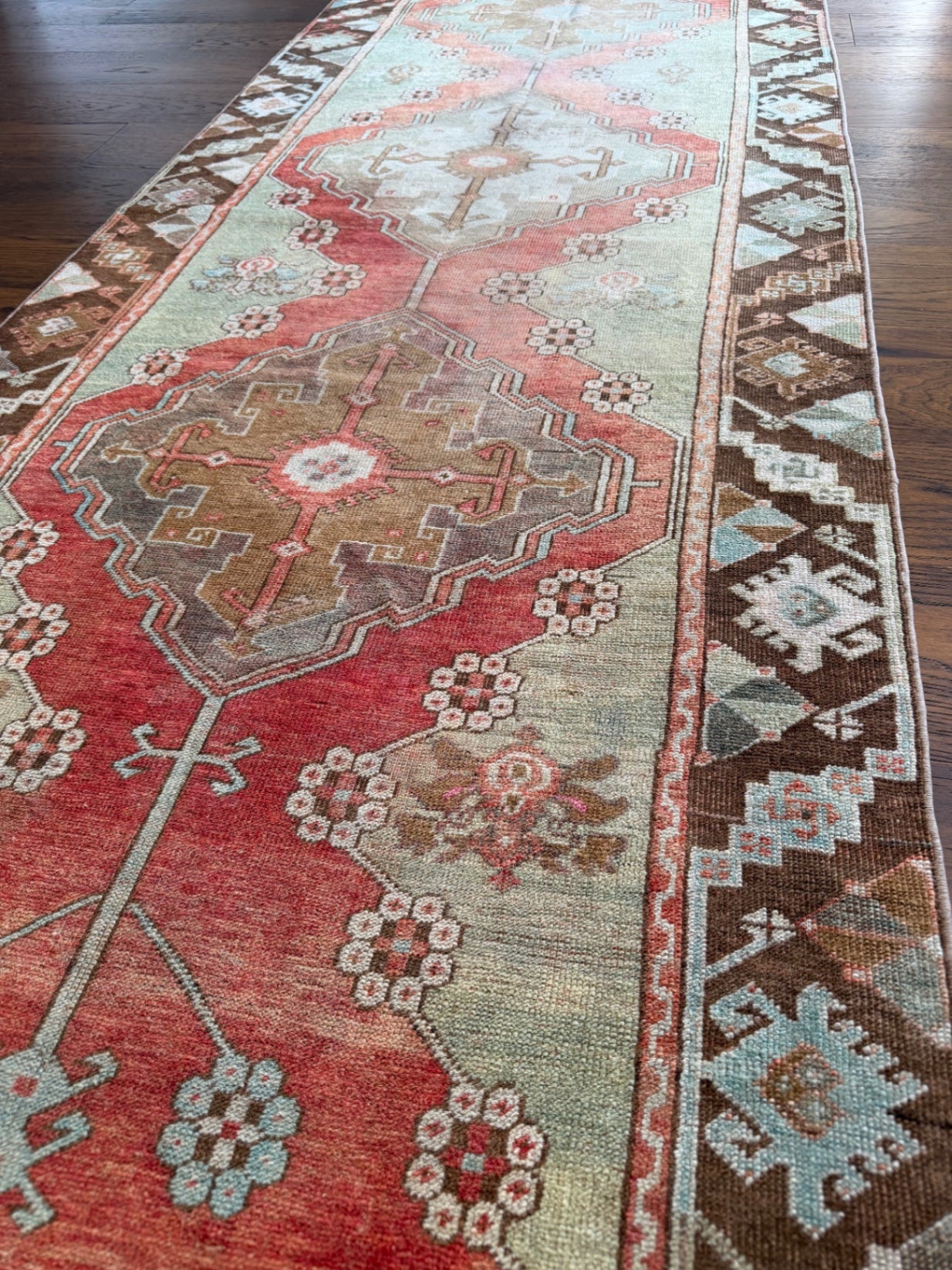Vintage Runner, 12' x 3'