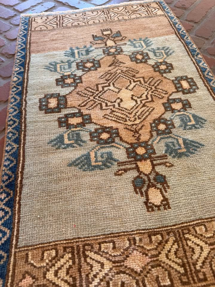 Vintage Rug, 2'10" x 1'8"