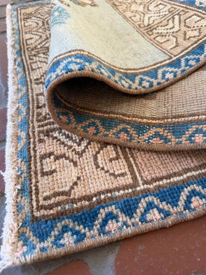 Vintage Rug, 2'10" x 1'8"
