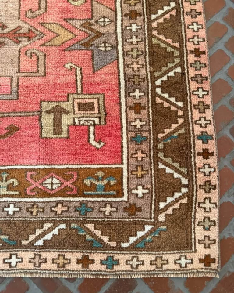 Vintage Rug, 7'5" x 4'9"