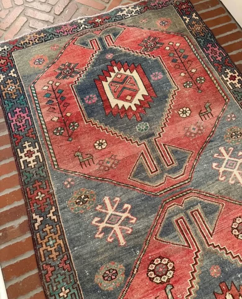 Vintage Runner, 9'9" x 3'10"