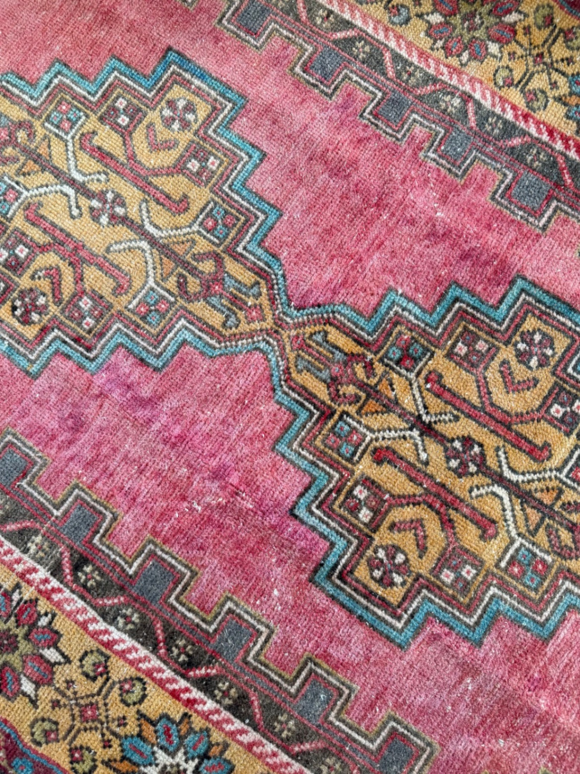 Vintage Rug, 7'2" x 3'1`0"