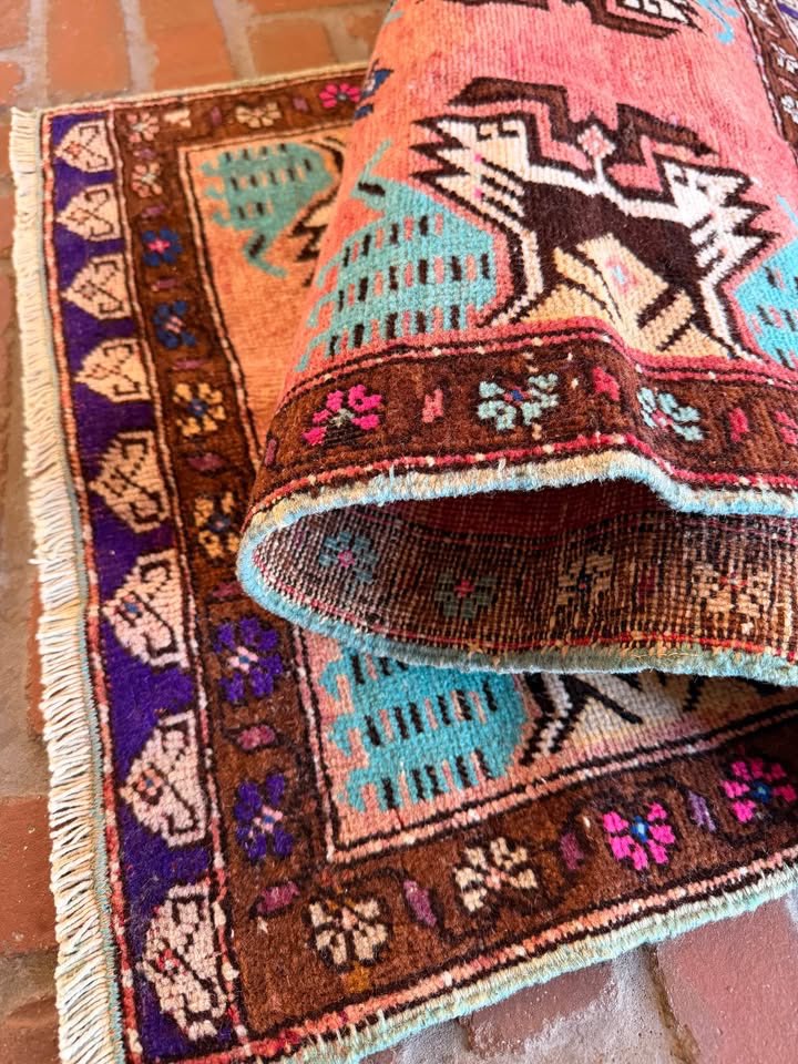 Vintage Rug, 3'2" x 1'7"