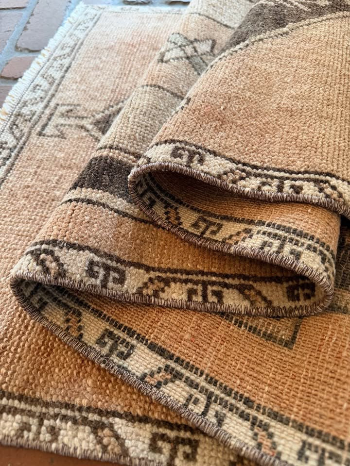 Vintage Rug, 3'10" x 1'10"