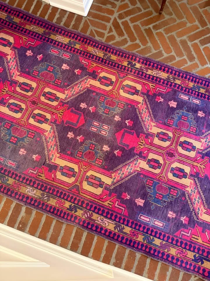 Vintage Runner, 10' x 4'