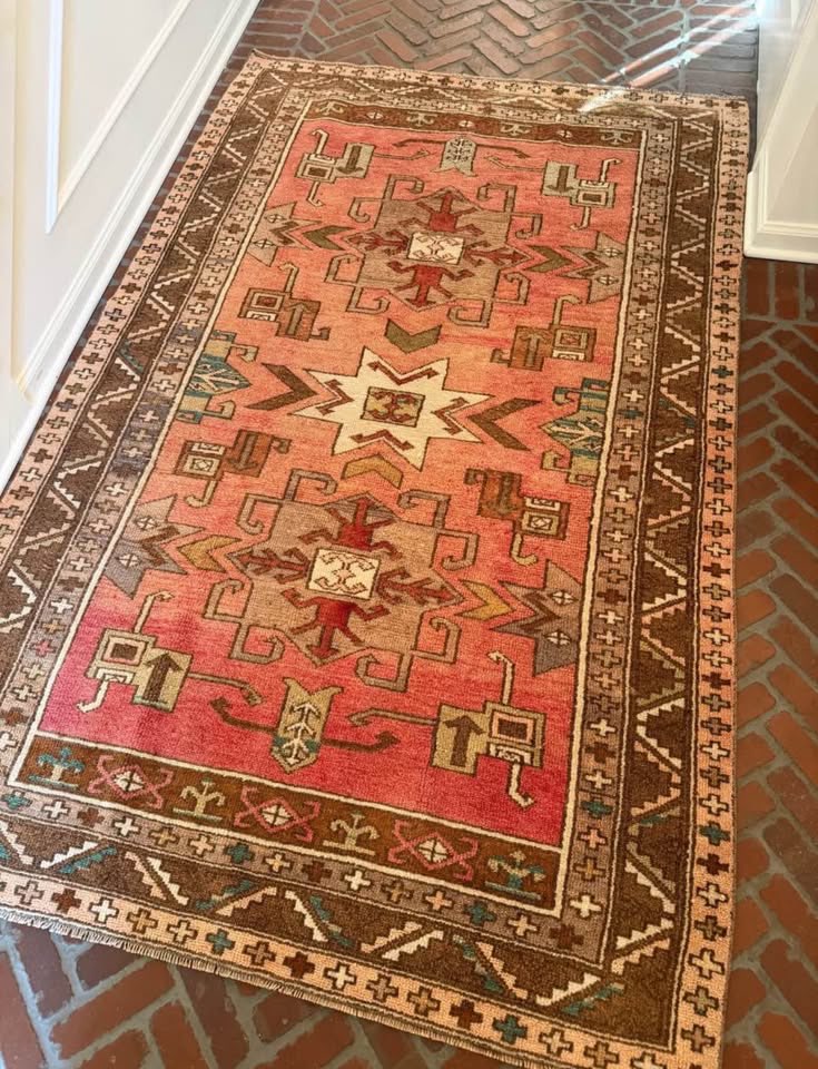 Vintage Rug, 7'5" x 4'9"