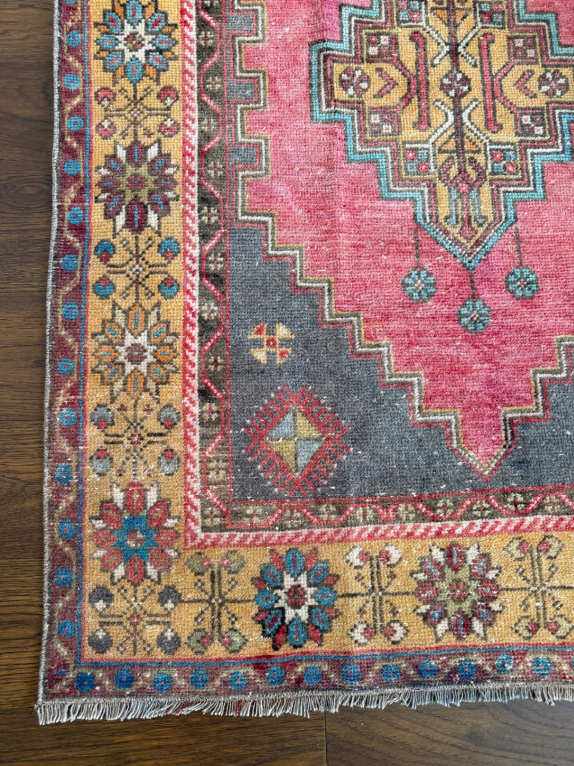 Vintage Rug, 7'2" x 3'1`0"