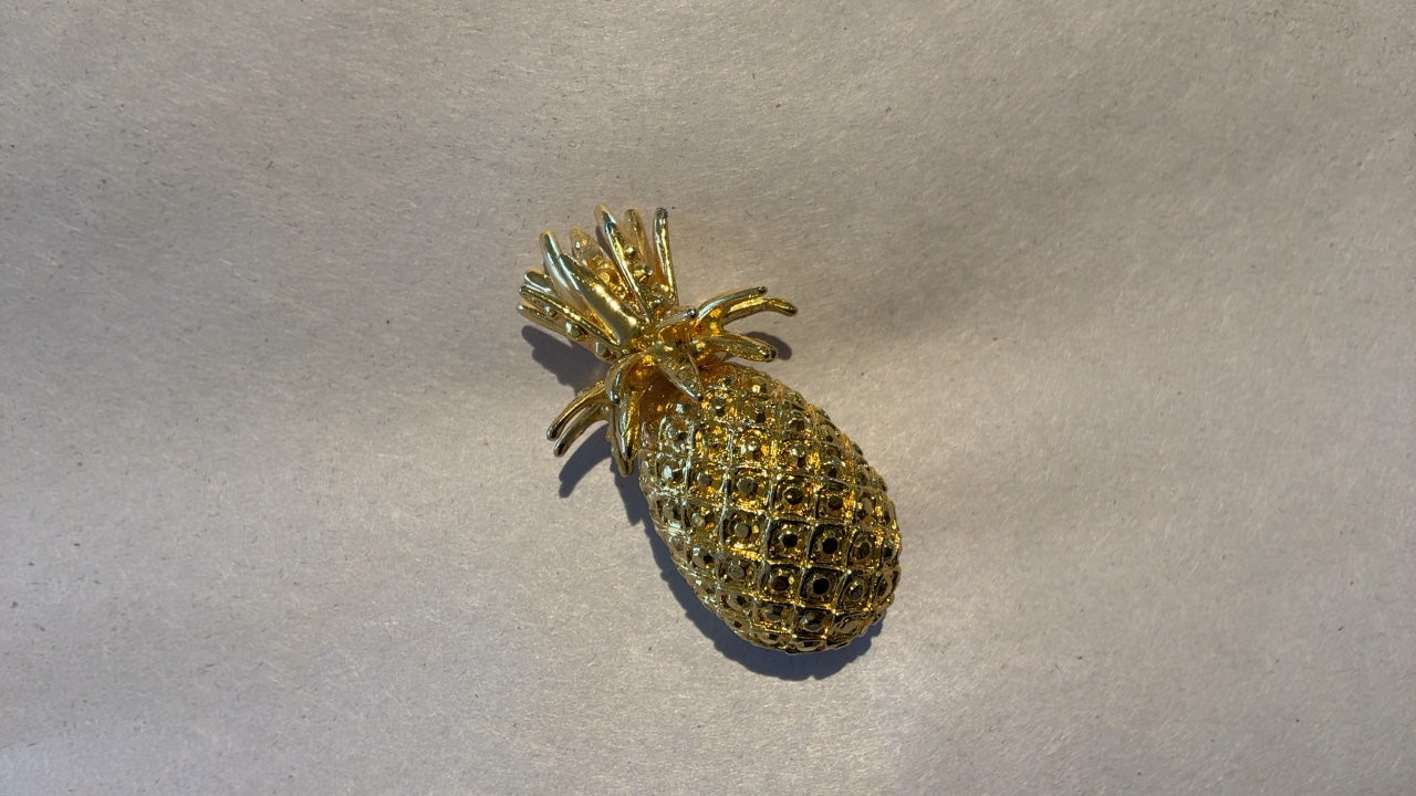 Gold Pineapple Broach