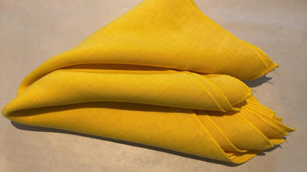Yellow Linen Dinner Napkins (6)