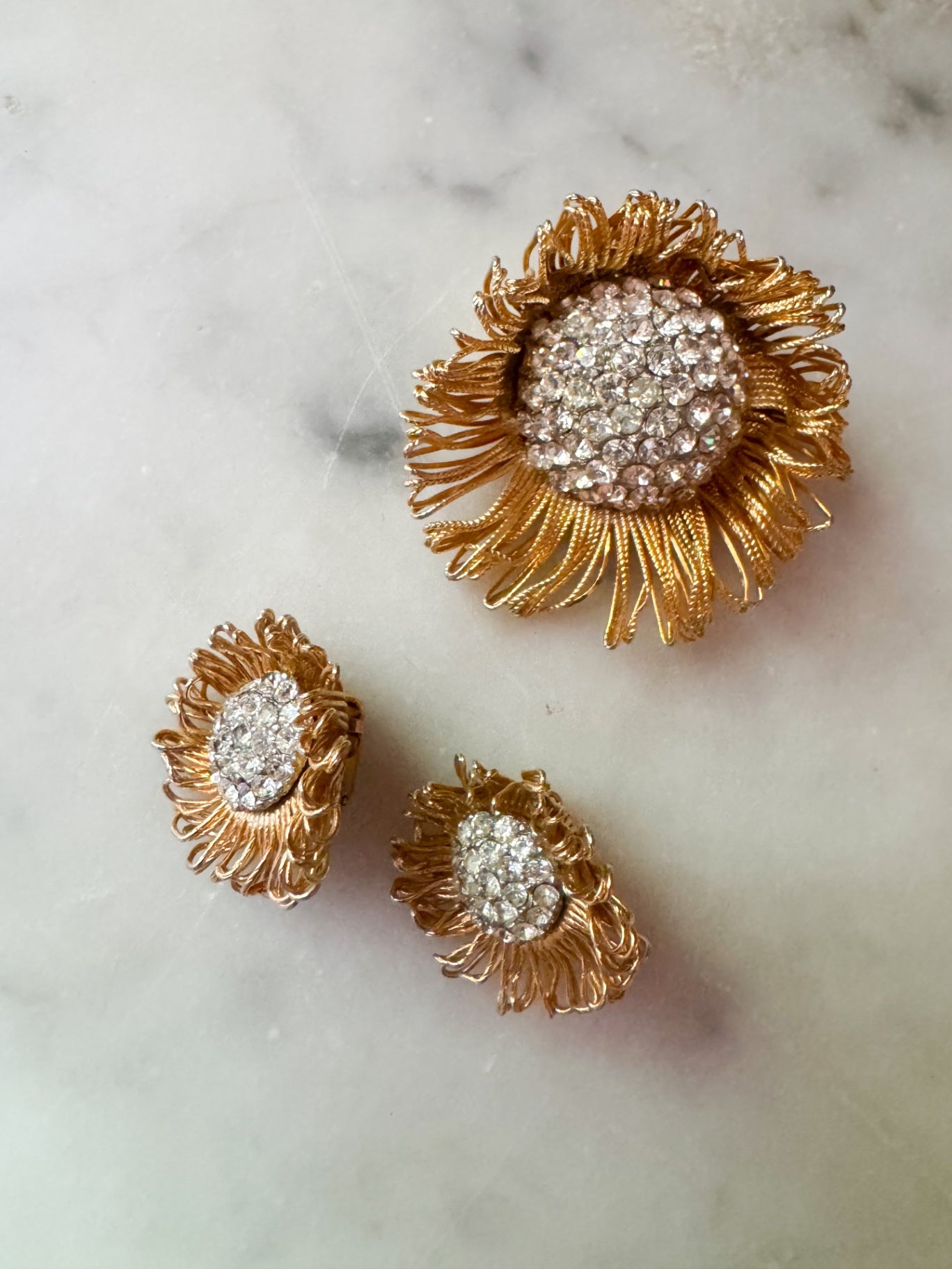 Vintage Sunflower Brooch & Clip On Earrings Set 