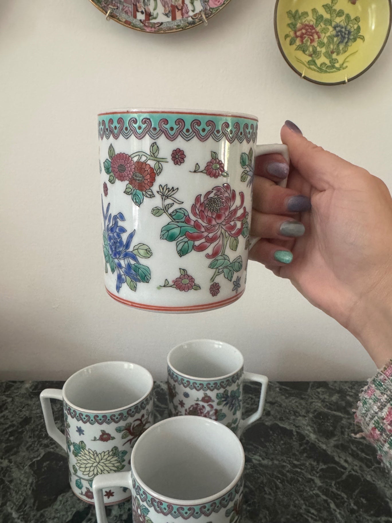 Set of 4 Vintage Chinoiserie Coffee Mugs