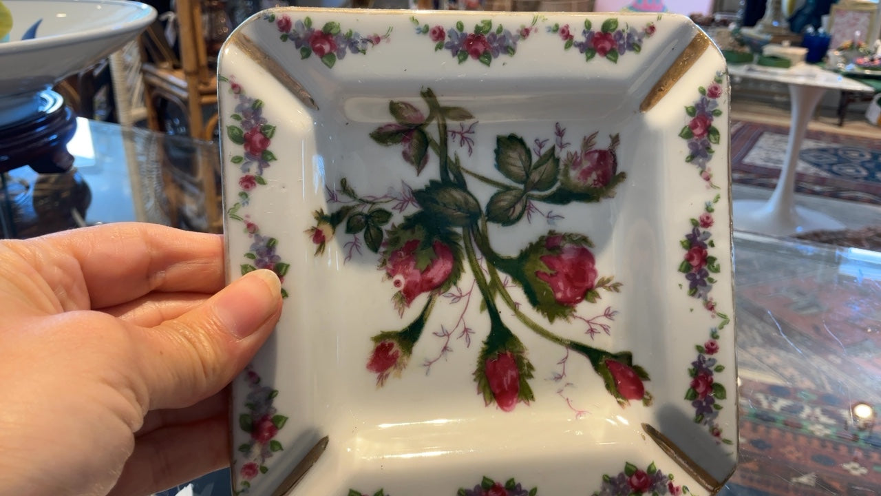 Floral Ash Tray 