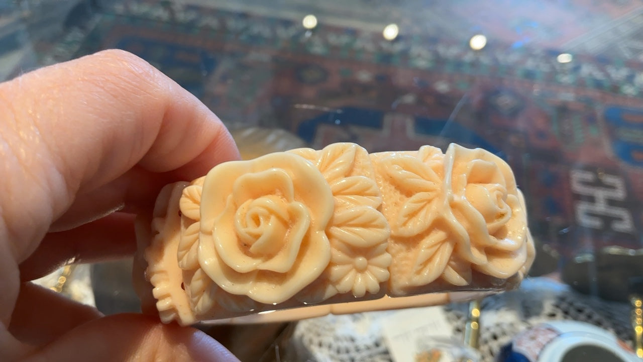 Floral Bangle 