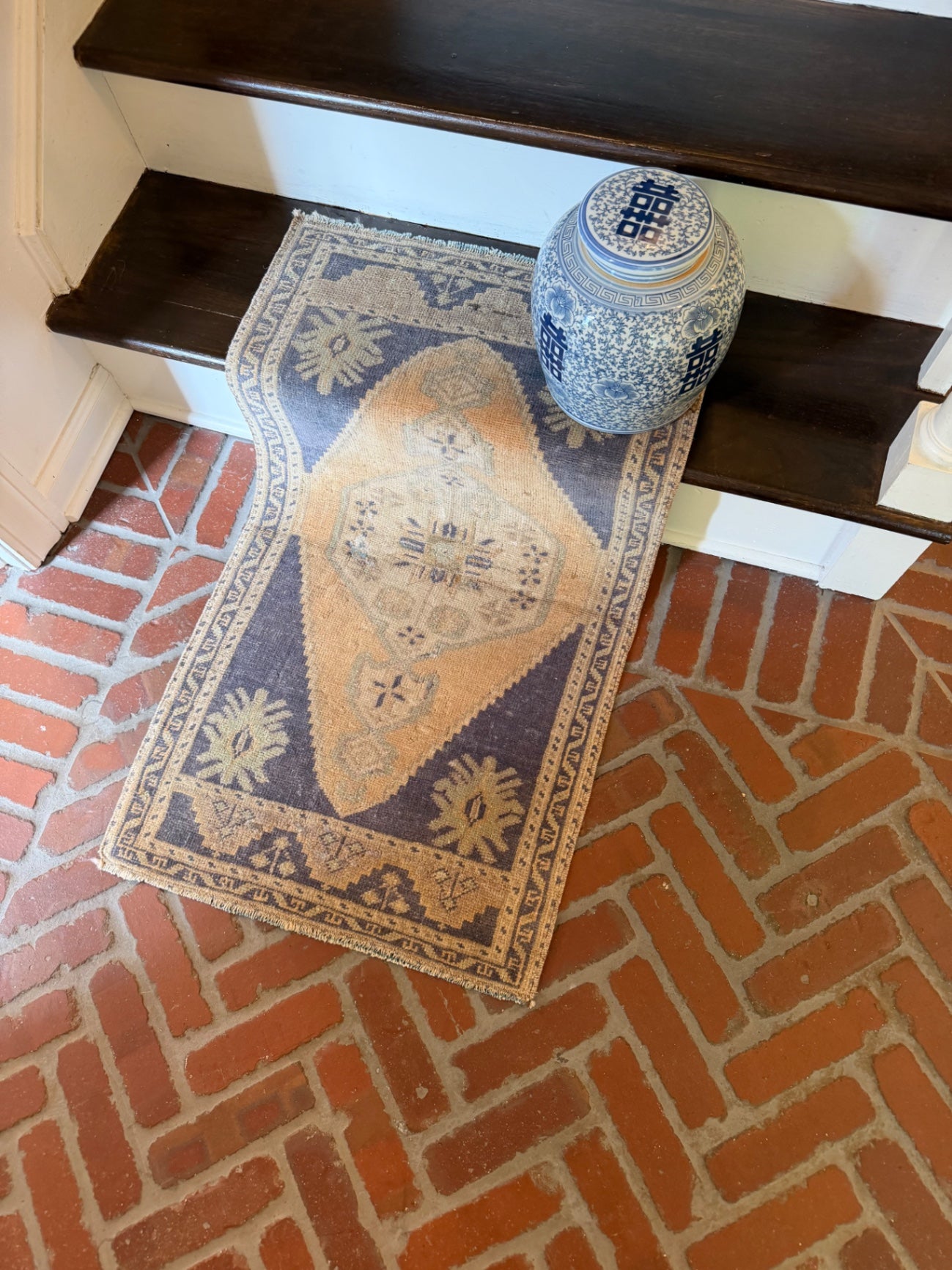 Vintage mini rug, 3'3" x 1'10"