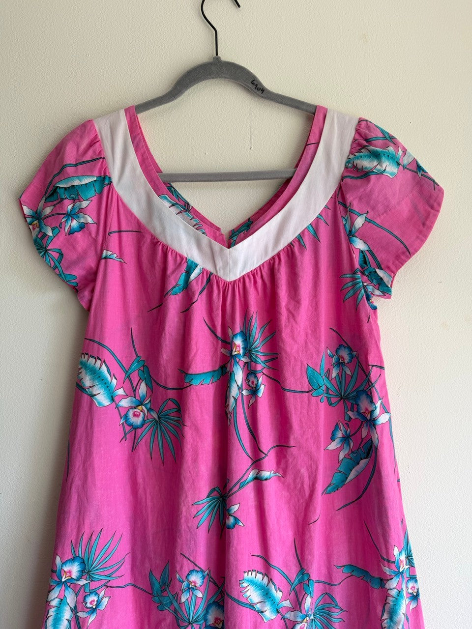 80s tropical pink Hawaiian kaftan