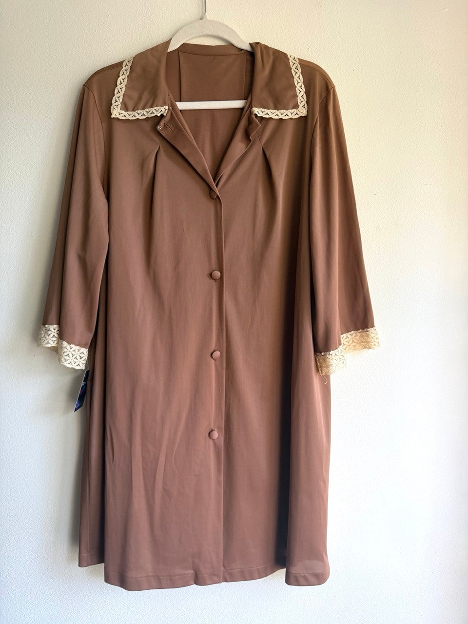 70s brown lace trimmed kimono robe