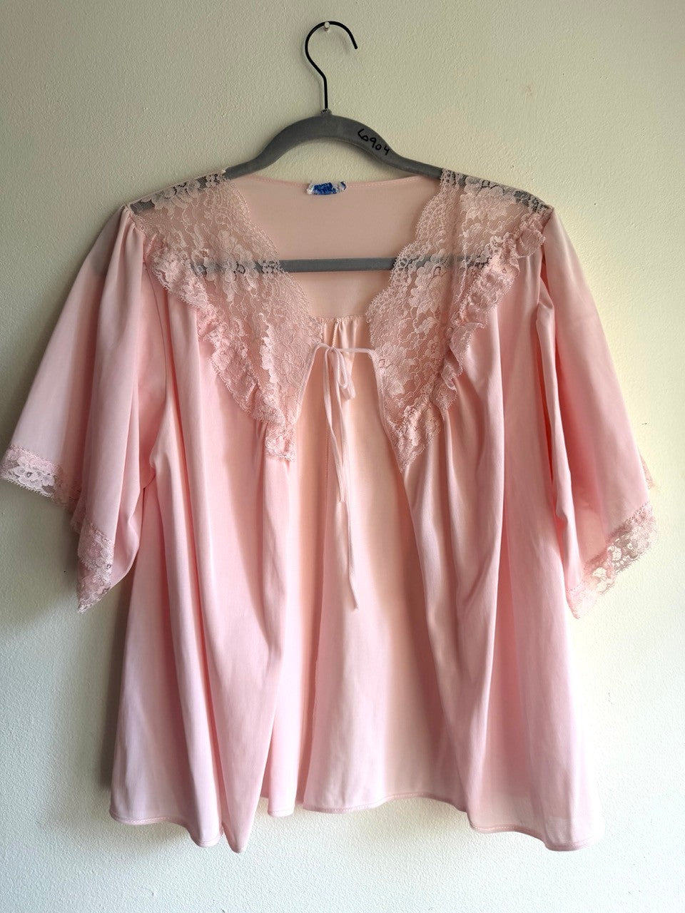 70s pastel pink bed jacket
