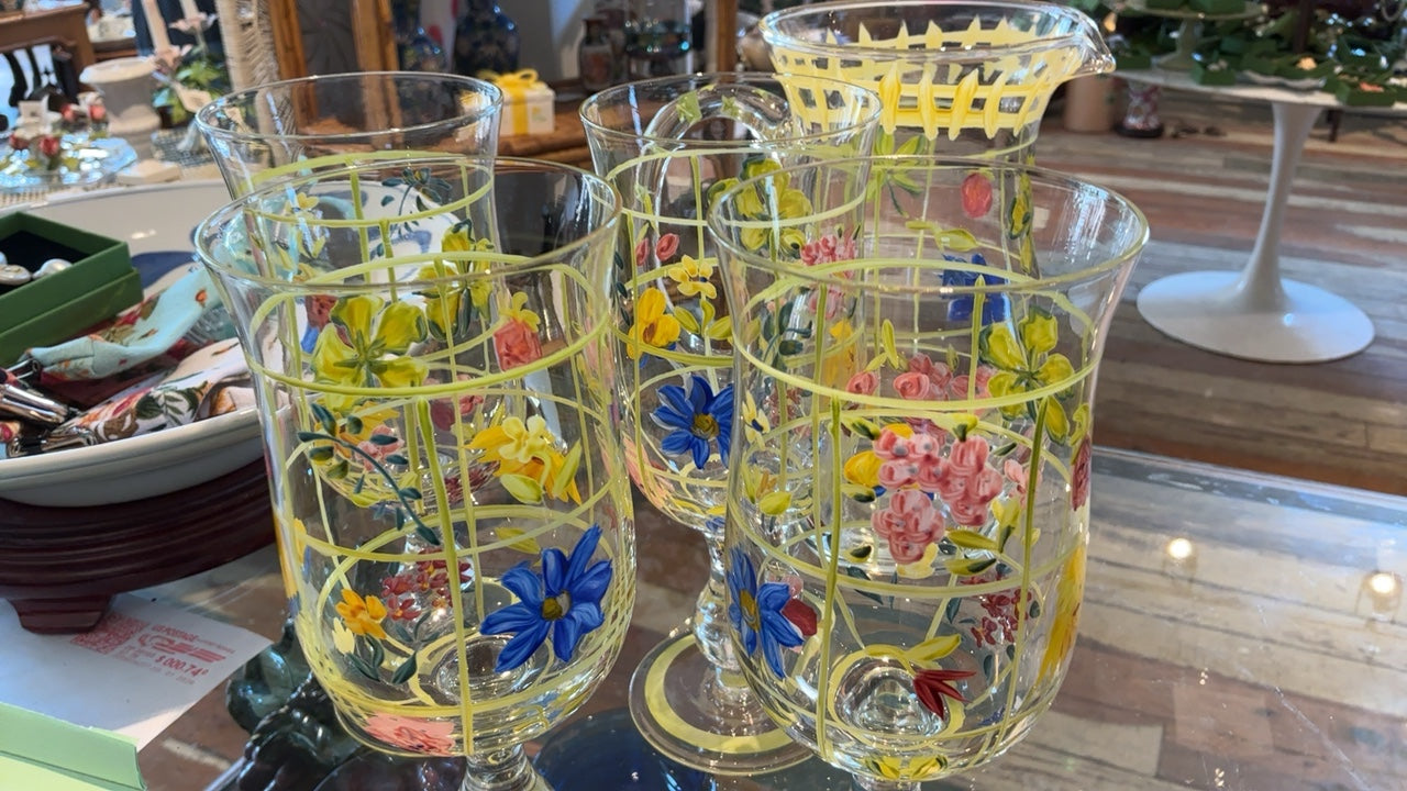 Hand Painted Pitcher +4 glasses 