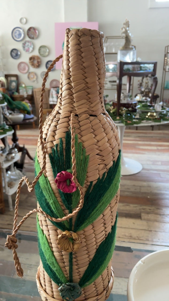 Raffia Wine Bottle Holder