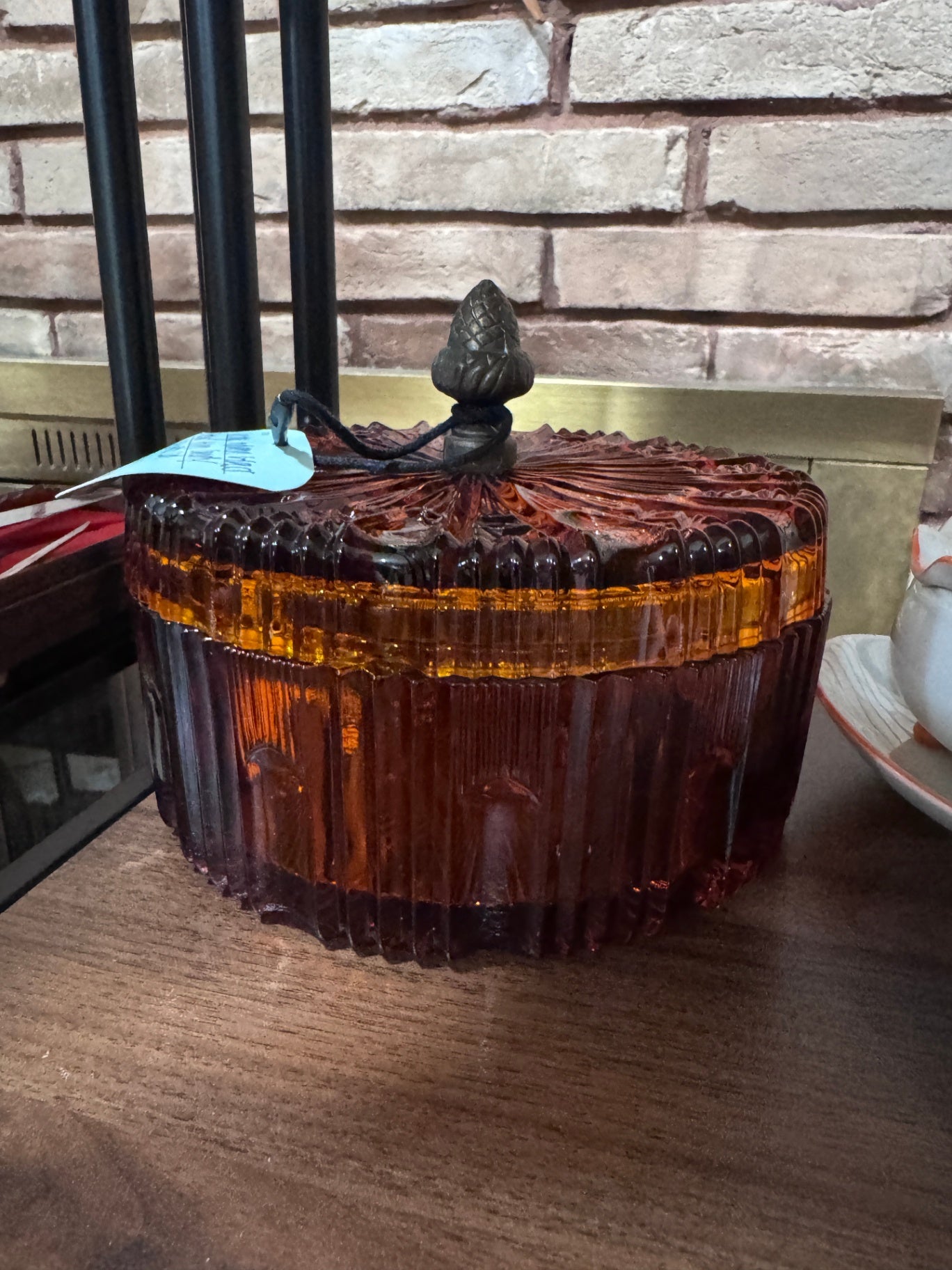 Mint Condition Vintage Homeware Unknown Amber/Brown