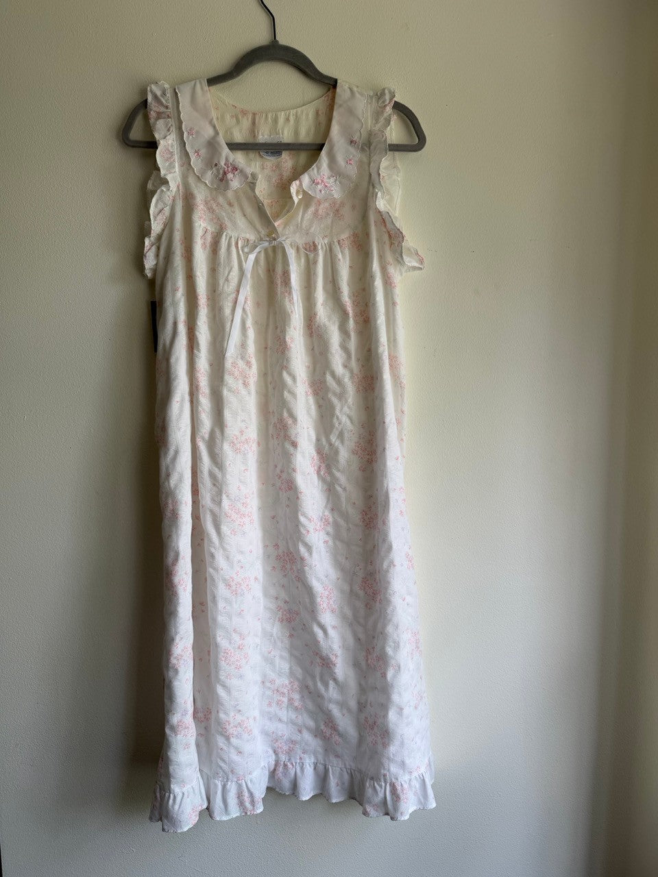 70s ivory floral nighgown/ dress