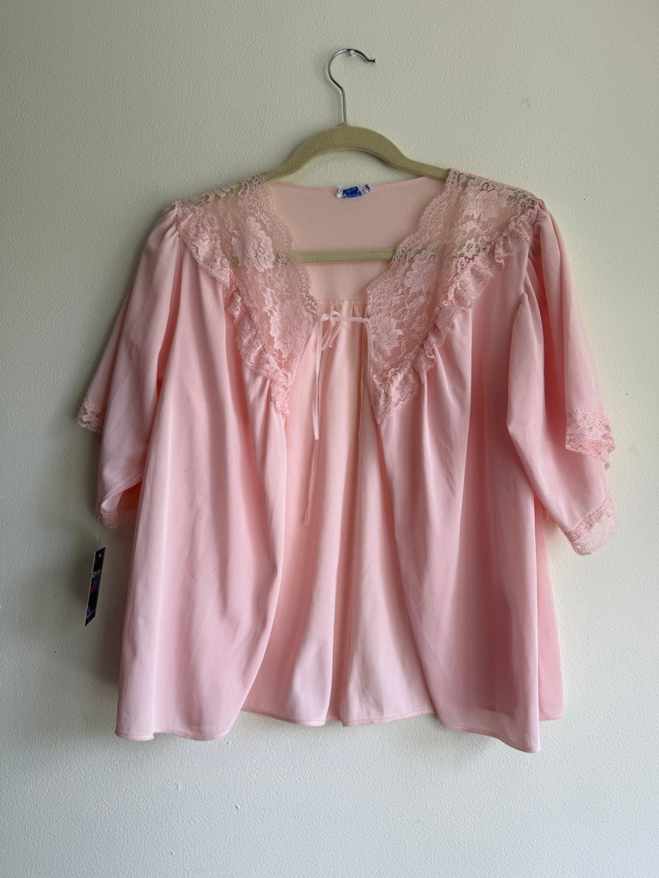 70s pink lace trim bed jacket