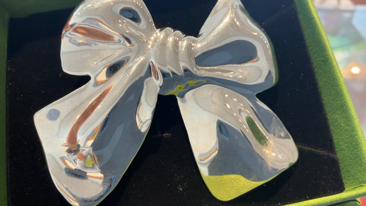 Silver Bow Brooch 