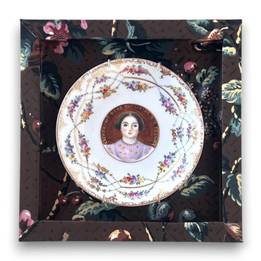 No. 2659 "Clementine Read the Letter with Delight" Portrait Plate by Susannah Carson